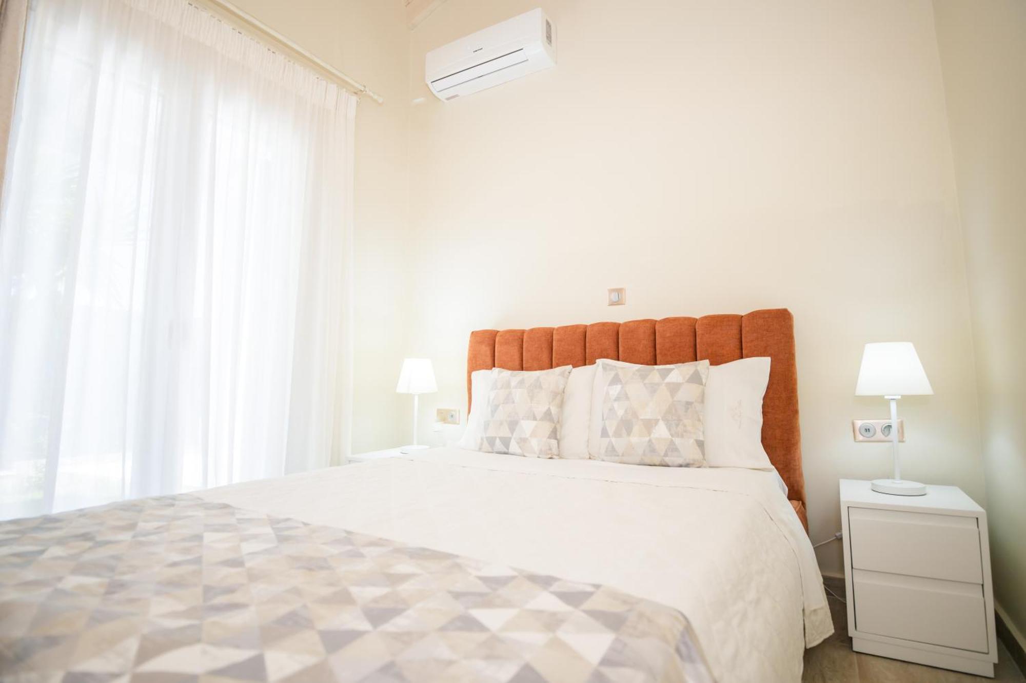 Ninos Corfu Villas Agios Georgios  Bilik gambar