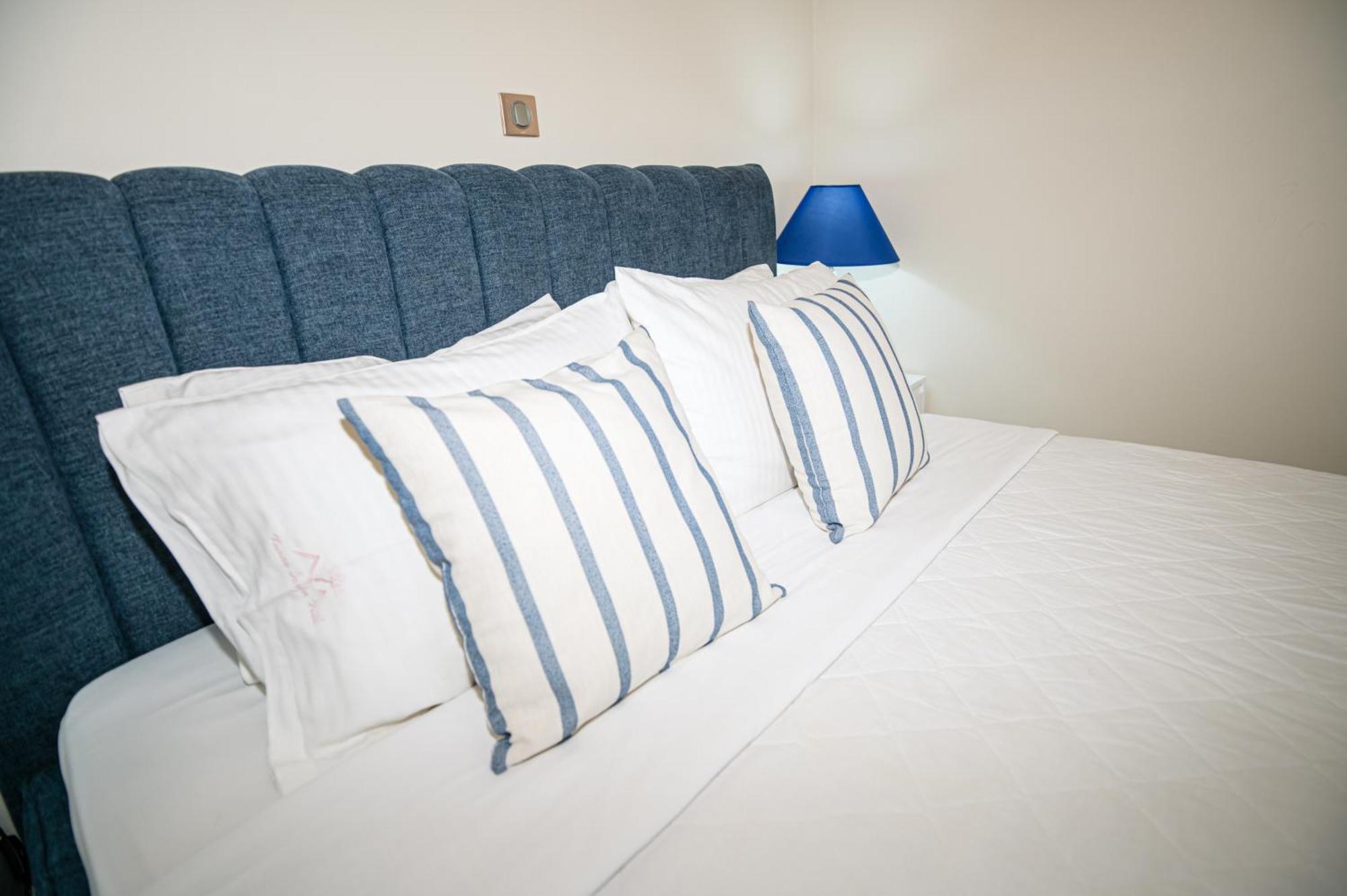 Ninos Corfu Villas Agios Georgios  Bilik gambar